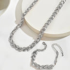 LEXIE | Collar con colgante de cola de pez